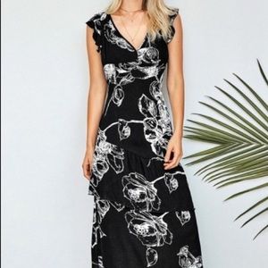 NWT cupshe maxi